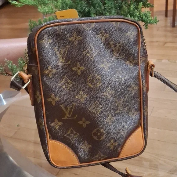 Louis Vuitton Amazone - Picture 8 of 15